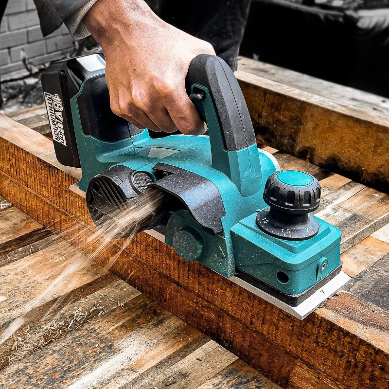 Pialla Elettrica Compatta Port - Planer Handheld Electric recensione e prezzo