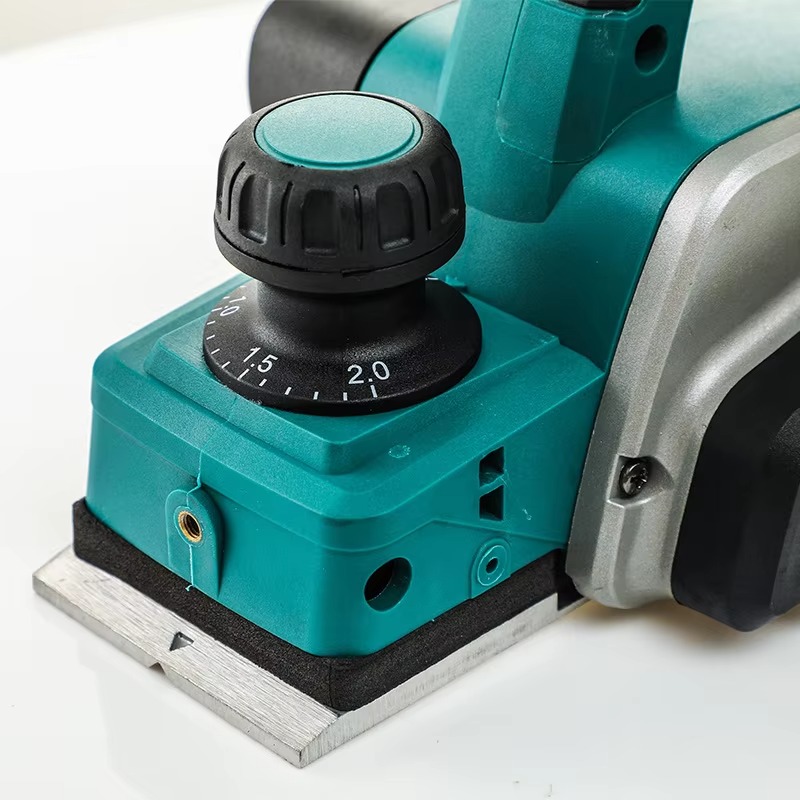 Pialla Elettrica Compatta Port - Planer Handheld Electric recensione e prezzo